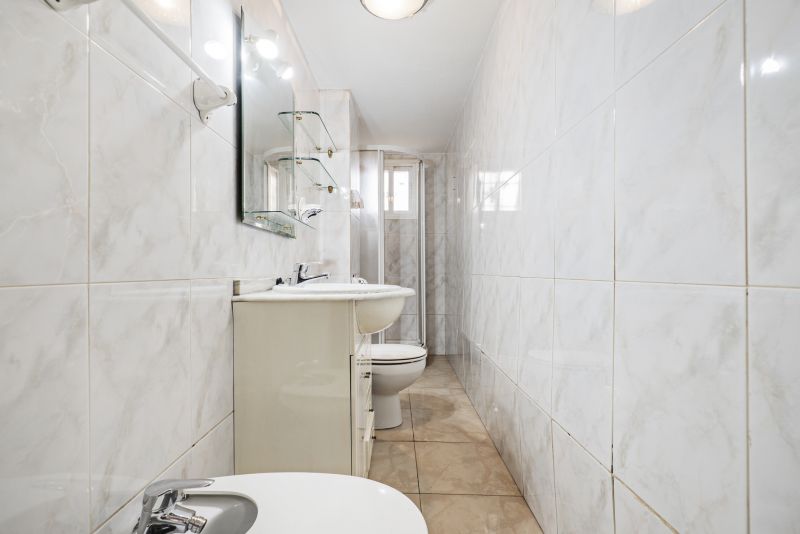 Bathroom with Elegant Tiles